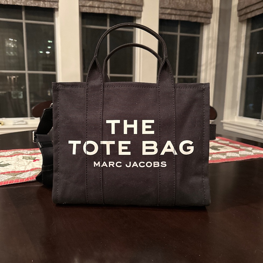 Mark Jacobs tote bag
